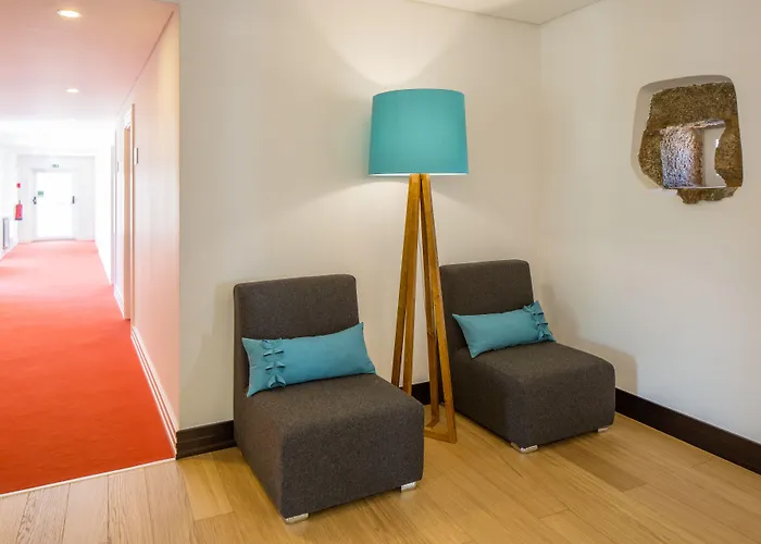 Cerca Design House فندق Donas